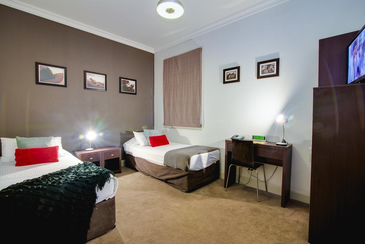 Royal Hotel Gympie Exterior photo